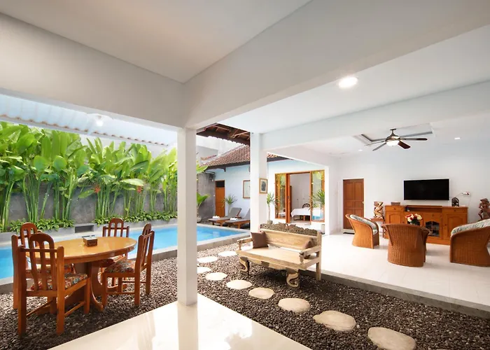 Hildiman - Two Bedroom Private Pool 4* クタ